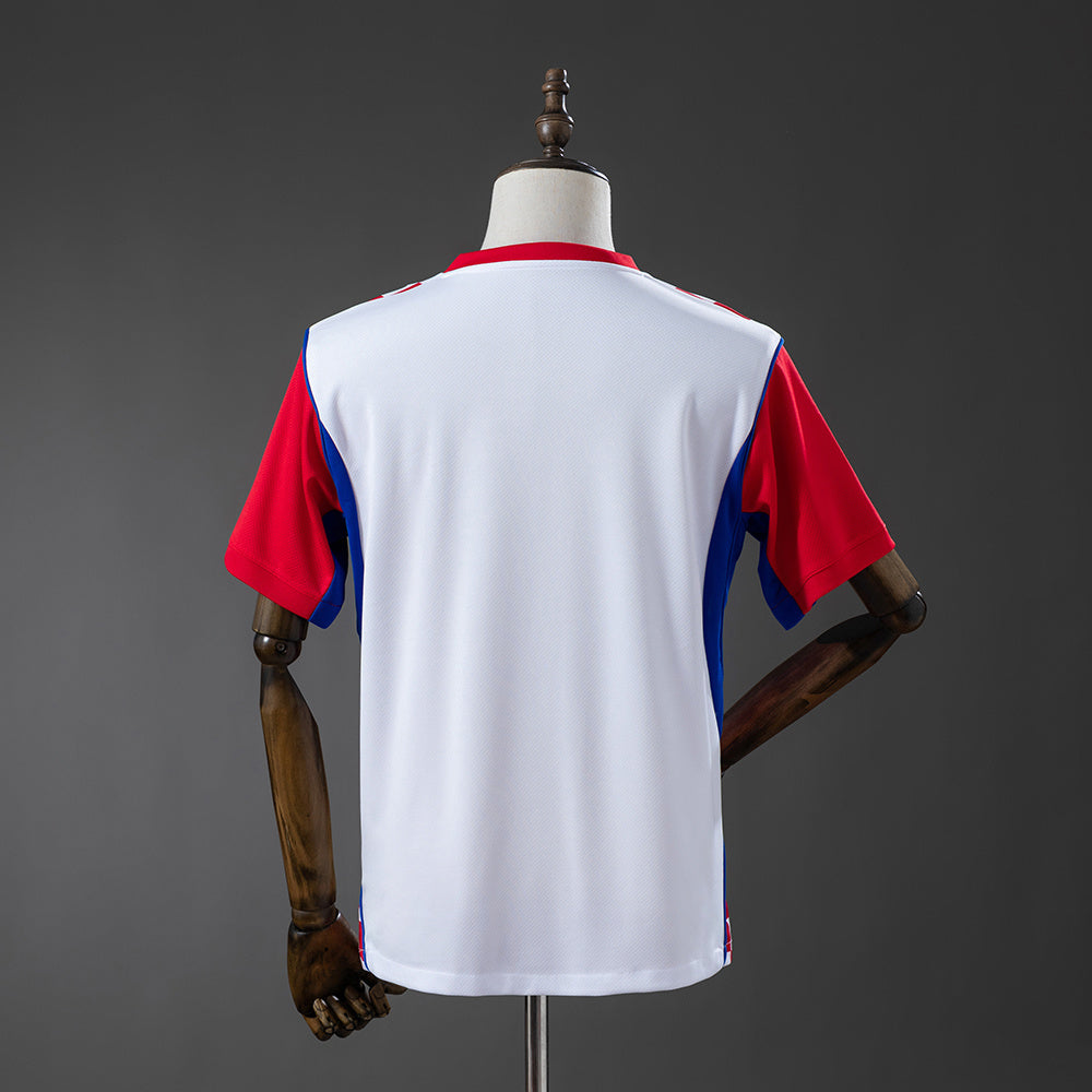 Camiseta Croacia Mundial 2026 primera equipación versión fan cuadros detalle escudo – Cortita y al Pie