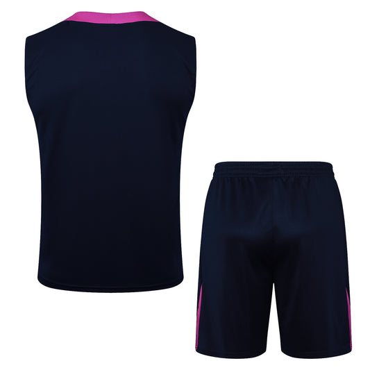 Kit entrenamiento FC Barcelona 2025/26 tercera equipación detalle pantalón azul – Cortita y al Pie