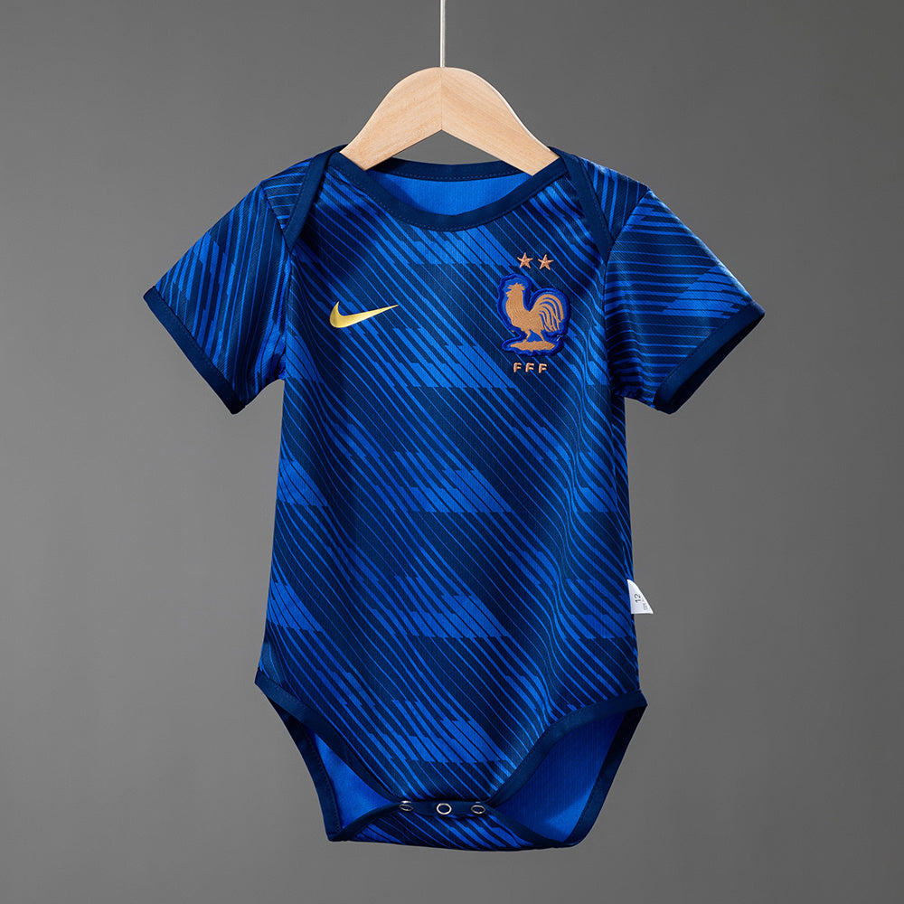 Body Francia Mundial 2026 primera equipación versión bebé azul Les Bleus – Cortita y al Pie