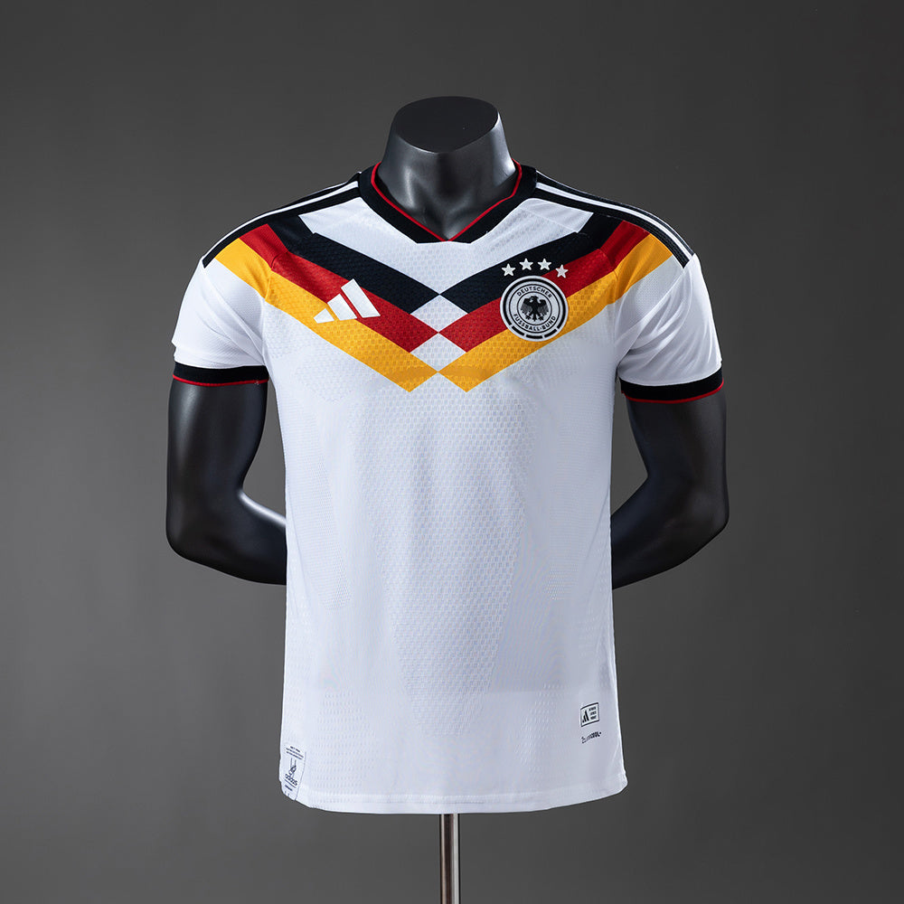 Camiseta Alemania Mundial 2026 primera equipación versión jugador blanca – Cortita y al Pie