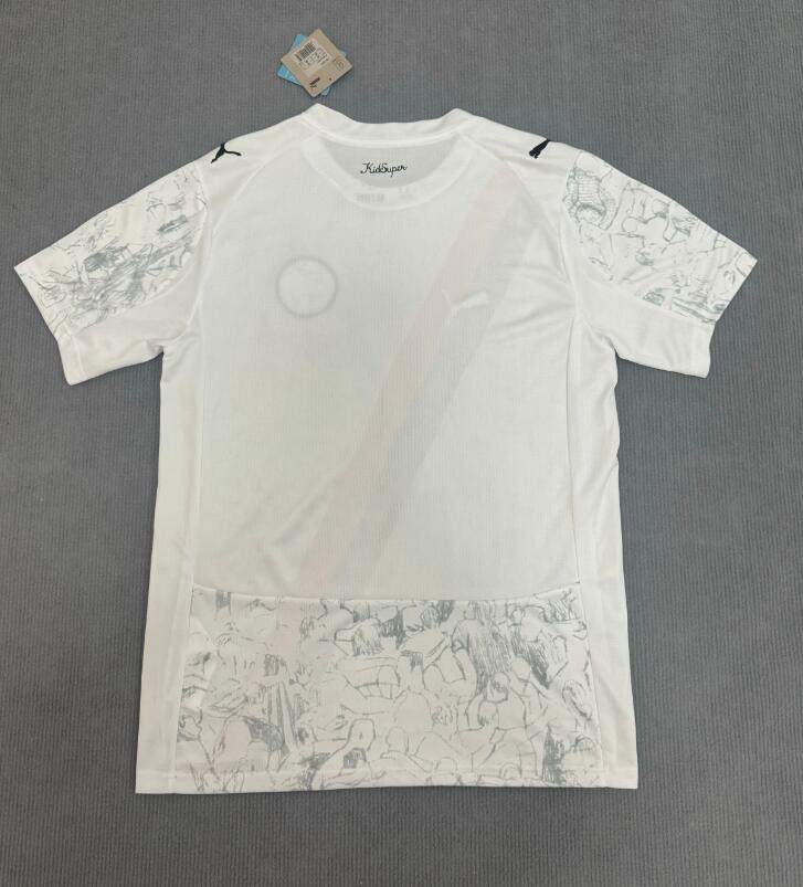 Camiseta Manchester City 2025/26 segunda equipación versión fan detalle escudo – Cortita y al Pie