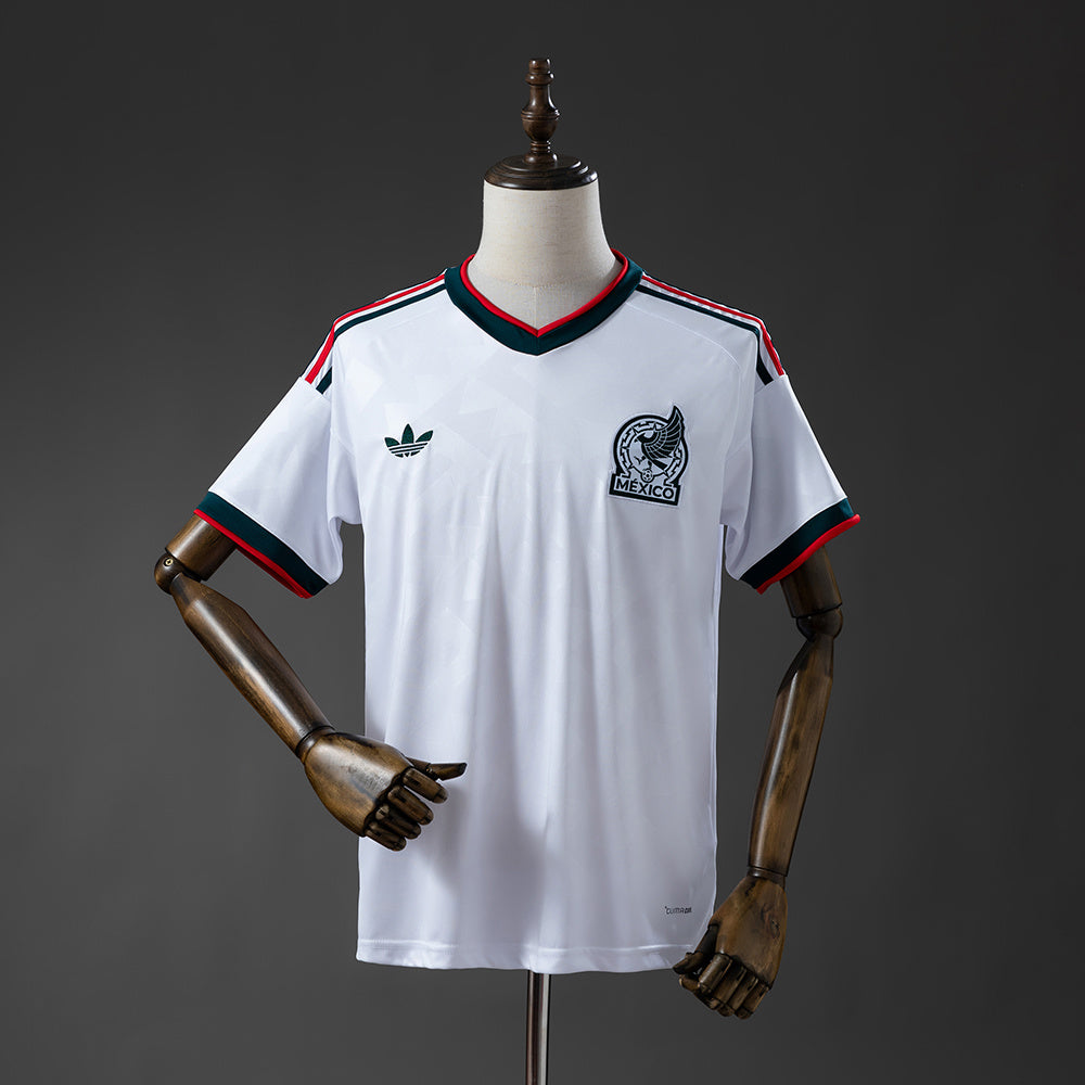 Camiseta México Mundial 2026 segunda equipación versión fan roja Azteca – Cortita y al Pie
