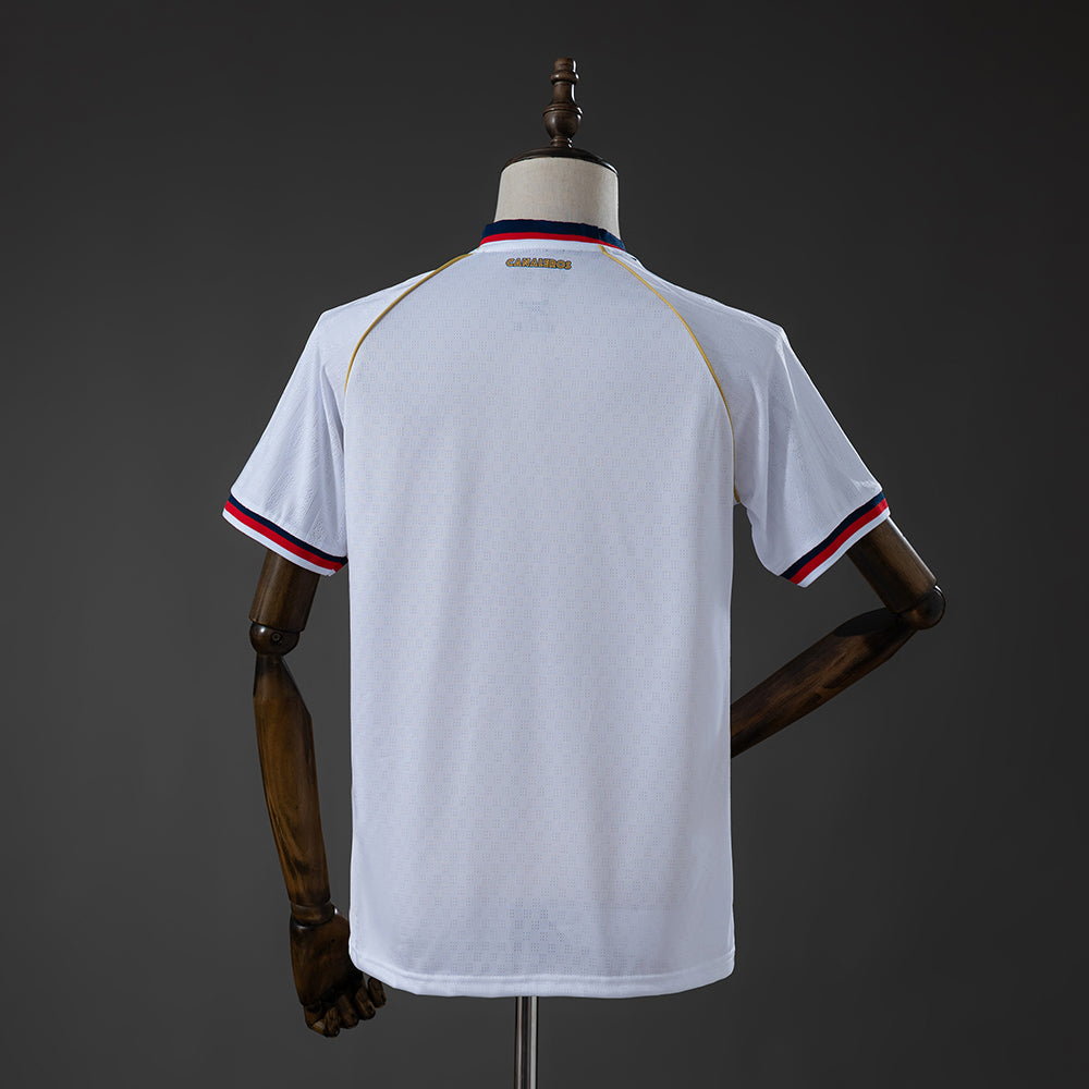 Camiseta Panamá Mundial 2026 segunda equipación versión fan roja detalle – Cortita y al Pie