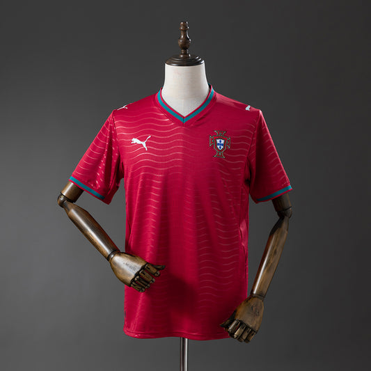 Camiseta Portugal Mundial 2026 primera equipación versión fan roja Ronaldo CR7 – Cortita y al Pie