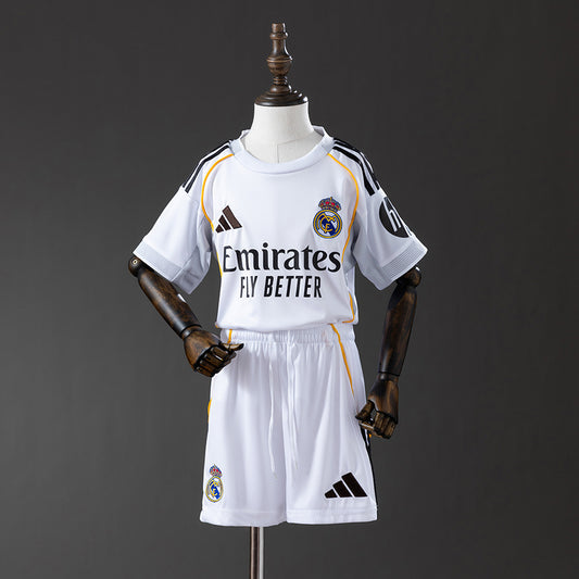 Camiseta Real Madrid 2025/26 primera equipación versión niño blanca Bernabéu – Cortita y al Pie