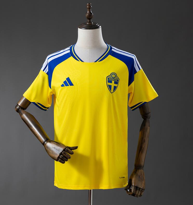 Camiseta Suecia Mundial 2026 primera equipación versión fan amarilla Ibrahimovic – Cortita y al Pie