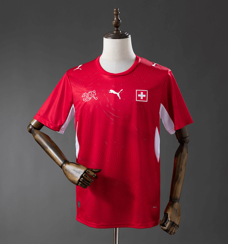 Camiseta Suiza Mundial 2026 primera equipación versión fan roja Xhaka Shaqiri – Cortita y al Pie