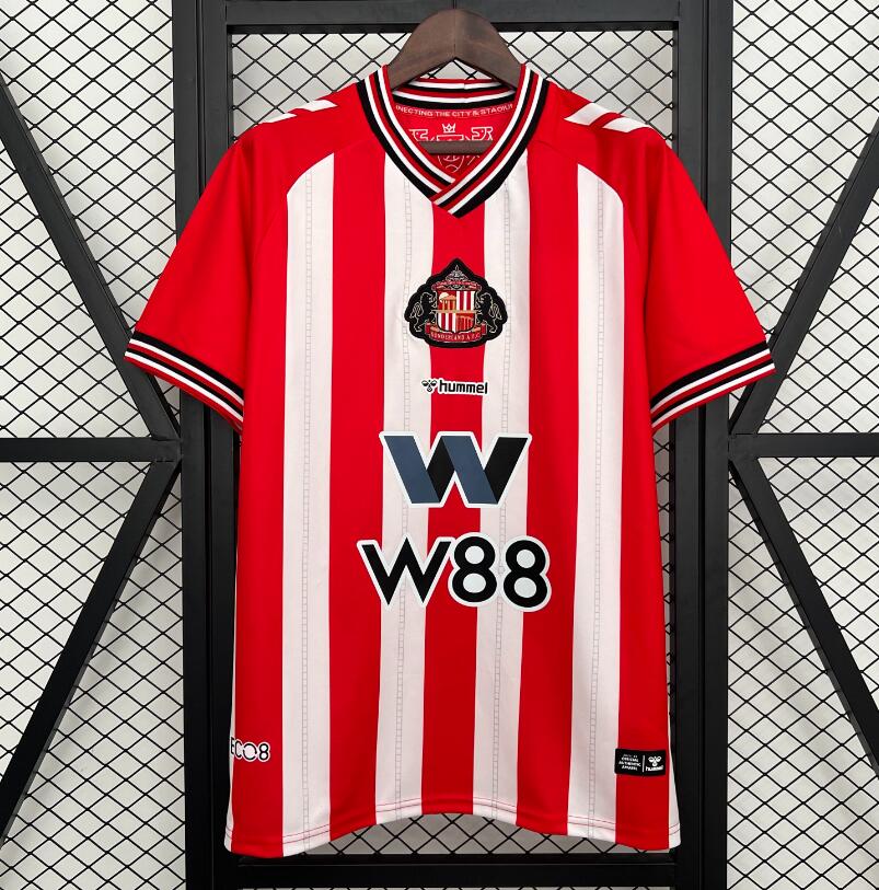 Camiseta Sunderland 2025/26 primera equipación versión fan roja blanca Stadium of Light – Cortita y al Pie