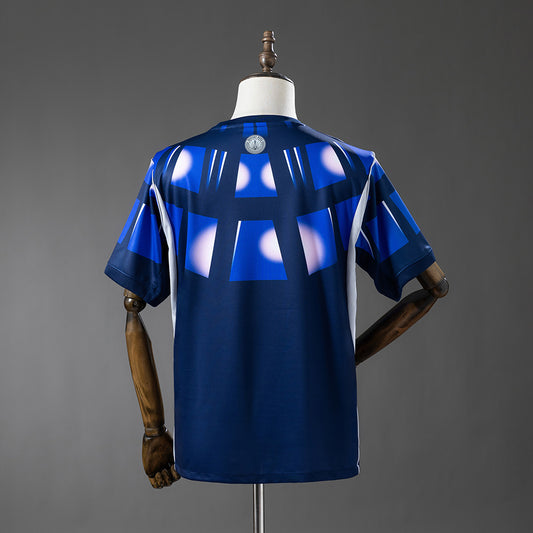 Camiseta Uruguay Mundial 2026 segunda equipación versión fan negra detalle – Cortita y al Pie