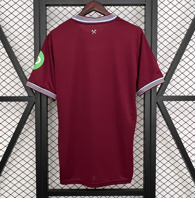 Camiseta West Ham United 2025/26 primera equipación versión fan detalle escudo – Cortita y al Pie
