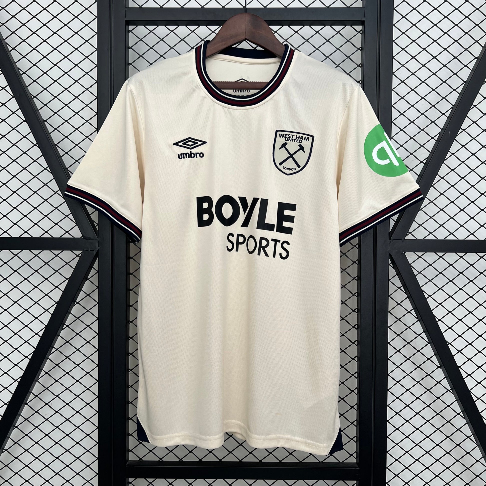 Camiseta West Ham United 2025/26 segunda equipación versión fan London Stadium – Cortita y al Pie