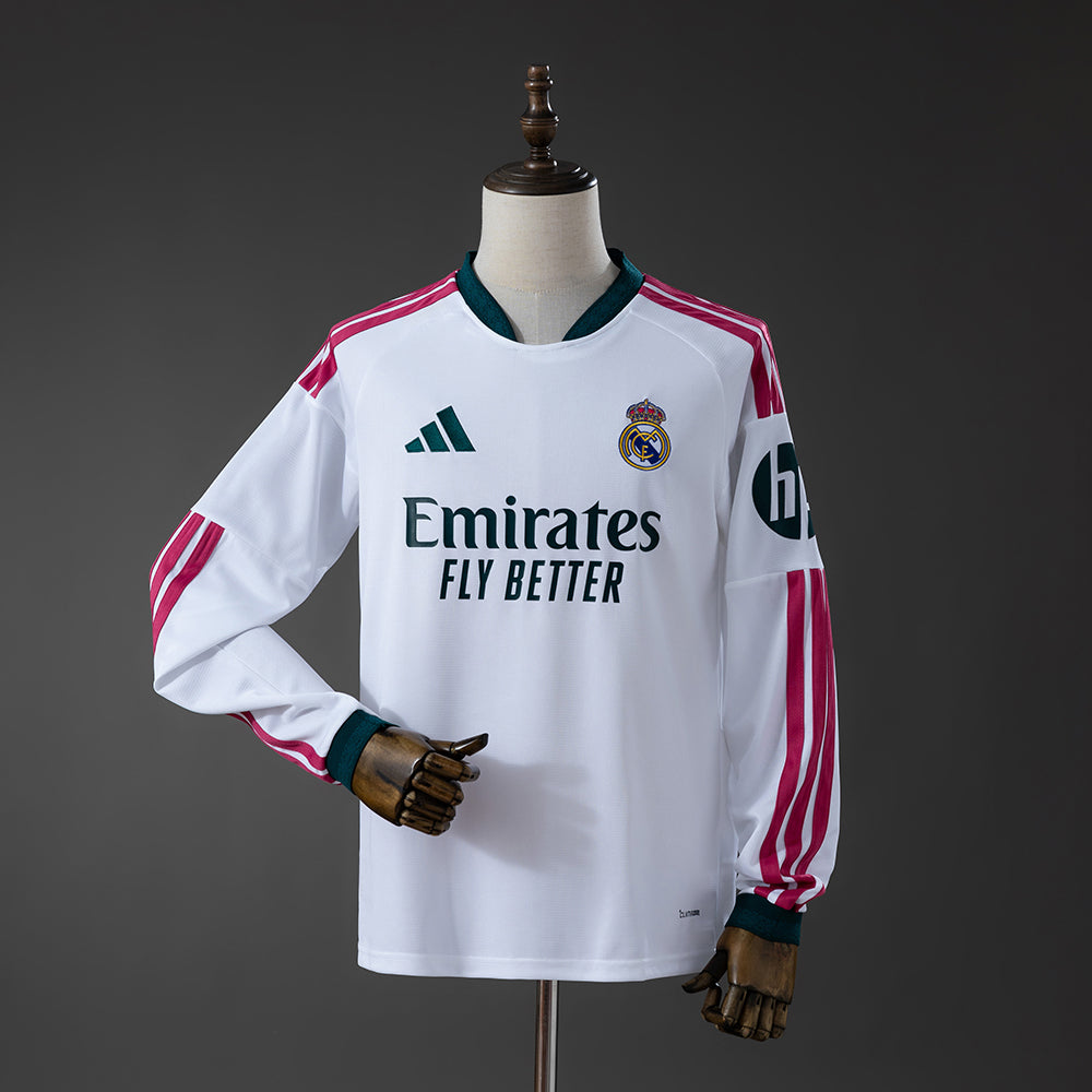 Camiseta Real Madrid 2026/27 primera equipación versión fan manga larga blanca – Cortita y al Pie