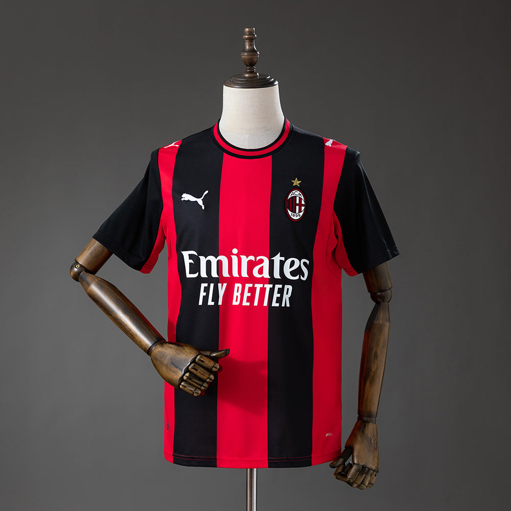 Camiseta AC Milan 2026/27 Primera Equipación Versión Fan - vista frontal