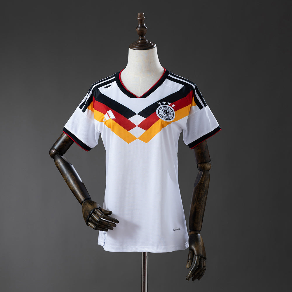 Camiseta Alemania Mundial 2026 primera equipación versión fan mujer blanca – Cortita y al Pie