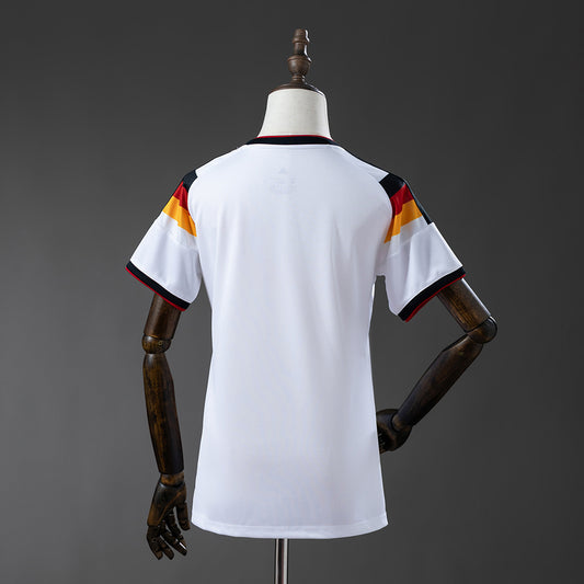 Camiseta Alemania Mundial 2026 primera equipación versión fan mujer detalle – Cortita y al Pie