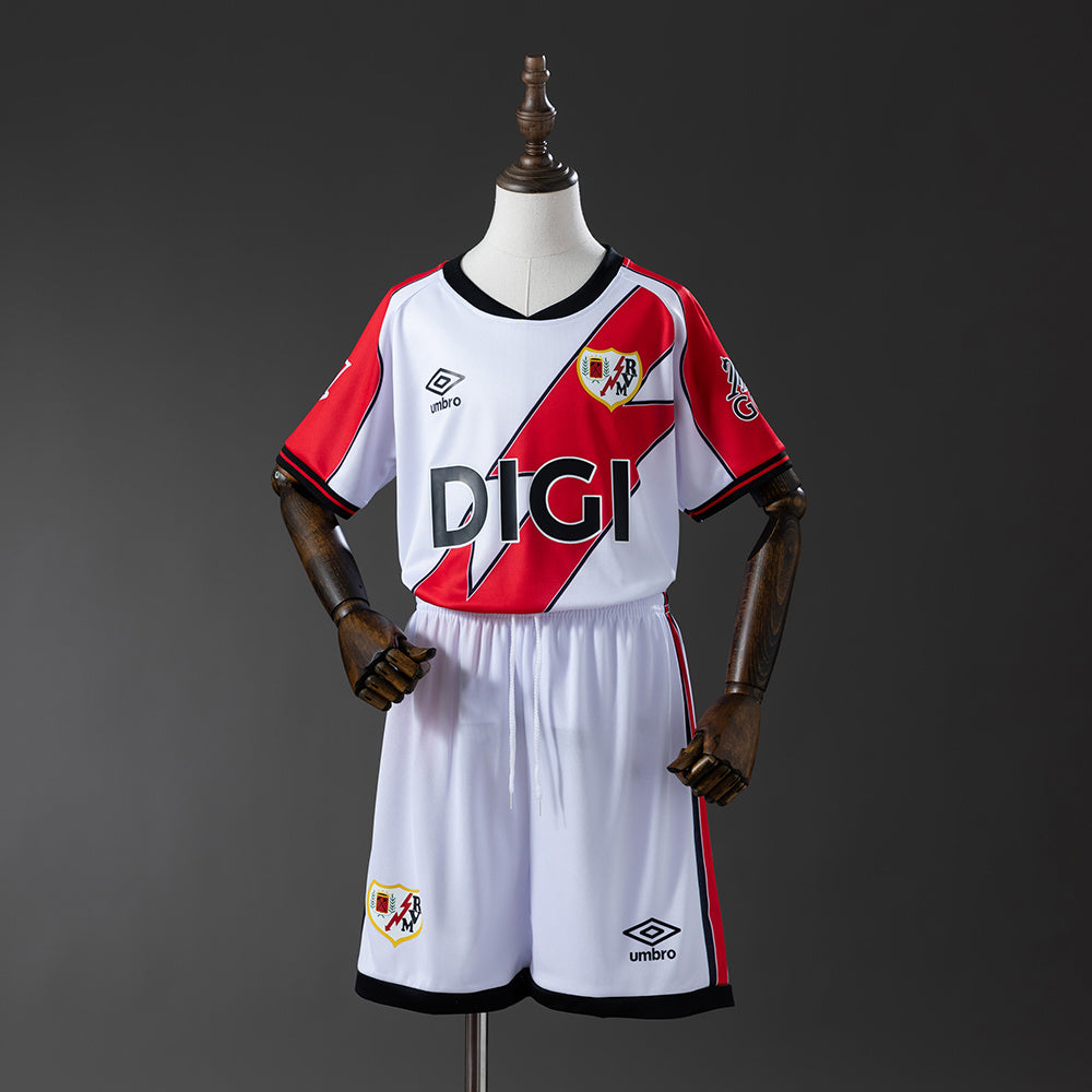 Camiseta Rayo Vallecano 2025/26 primera equipación versión niño franja rojiblanca – Cortita y al Pie