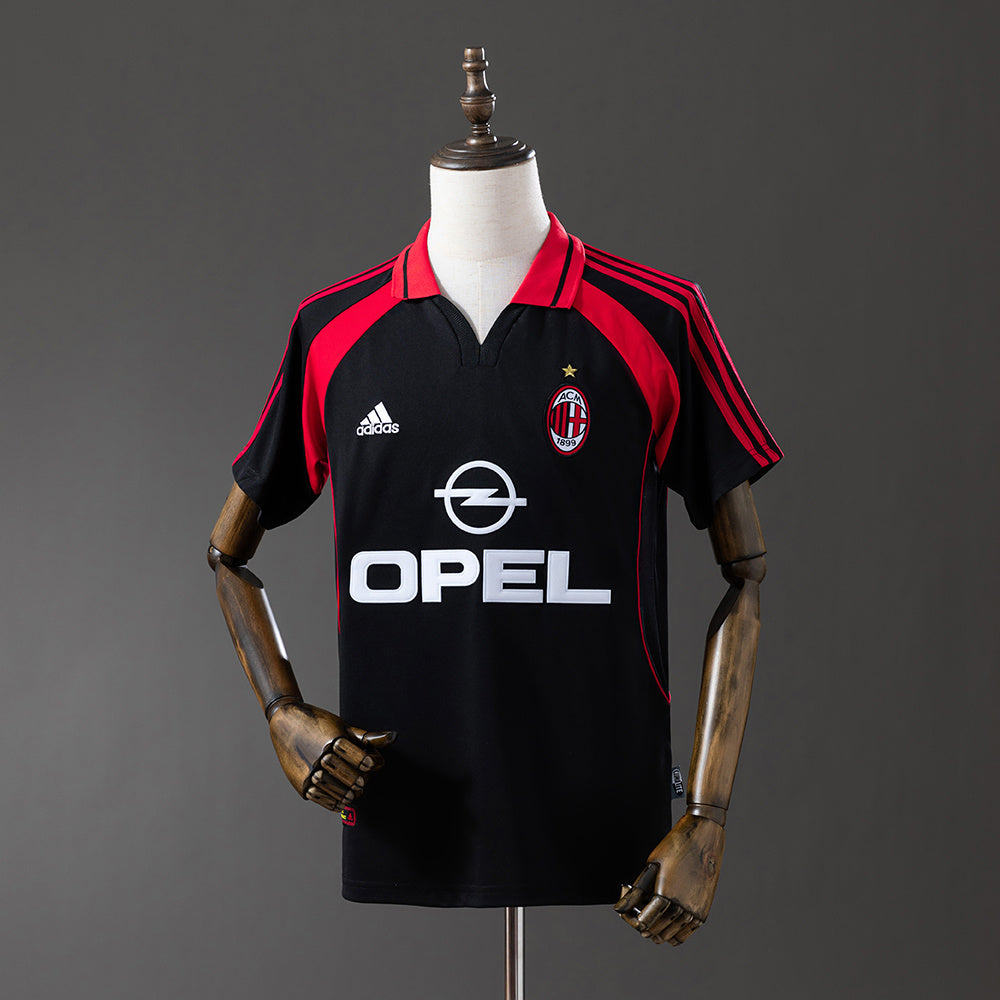Camiseta retro AC Milan 2000/01 segunda equipación blanca negra Shevchenko – Cortita y al Pie