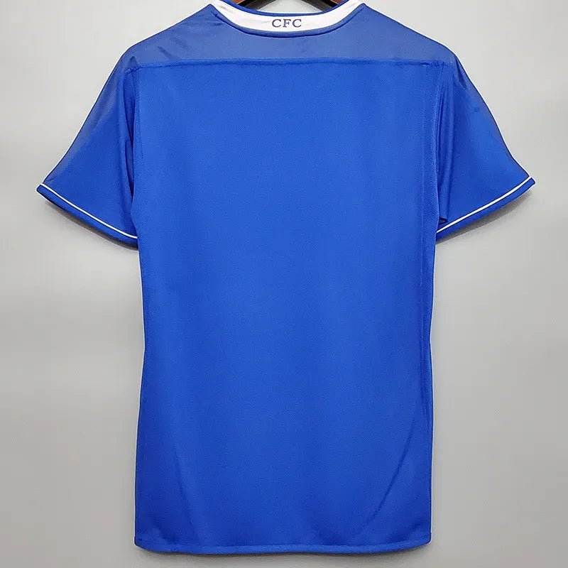 Camiseta retro Chelsea 2003/04 primera equipación detalle escudo – Cortita y al Pie