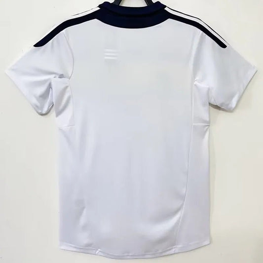 Camiseta retro Chelsea 2011/12 segunda equipación detalle primera UCL Múnich – Cortita y al Pie