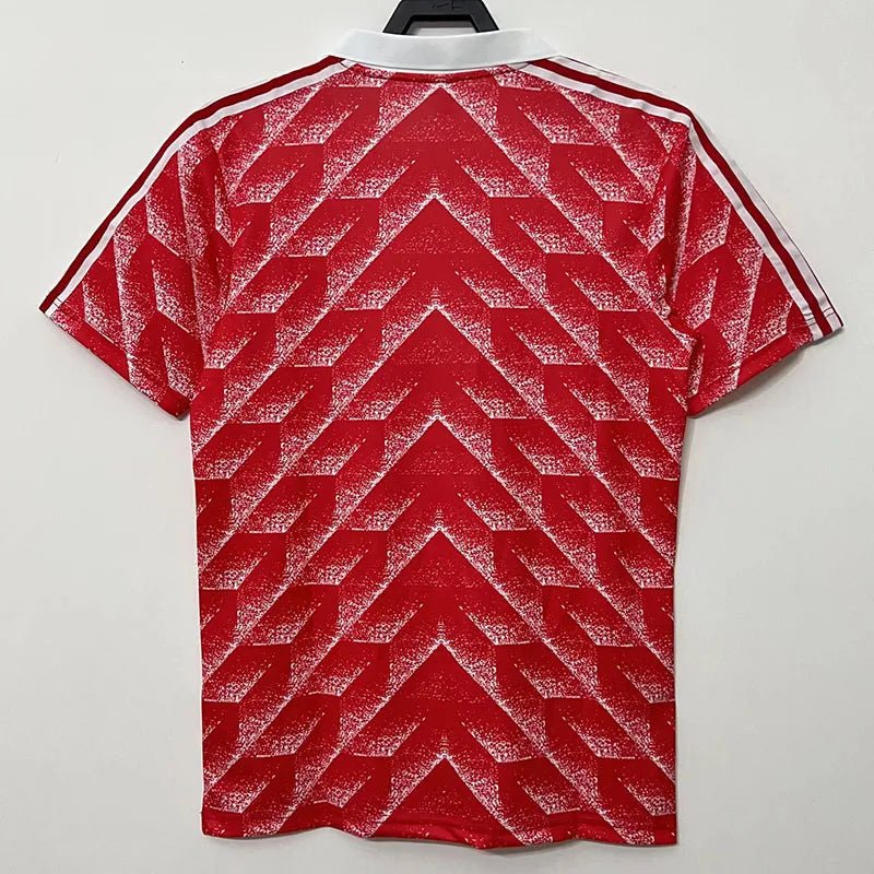 Camiseta retro URSS 1988 primera equipación roja detalle escudo soviético – Cortita y al Pie